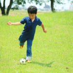 【動画あり】幼児向けサッカー練習法。教え方のコツと練習メニュー