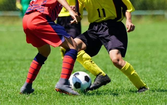 少年サッカーのトラップの基本と特徴。おすすめの練習メニュー4選を紹介